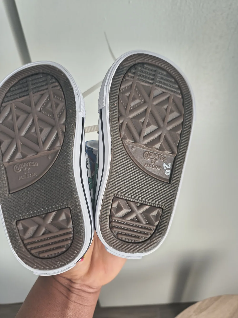 Converse kids sneakers